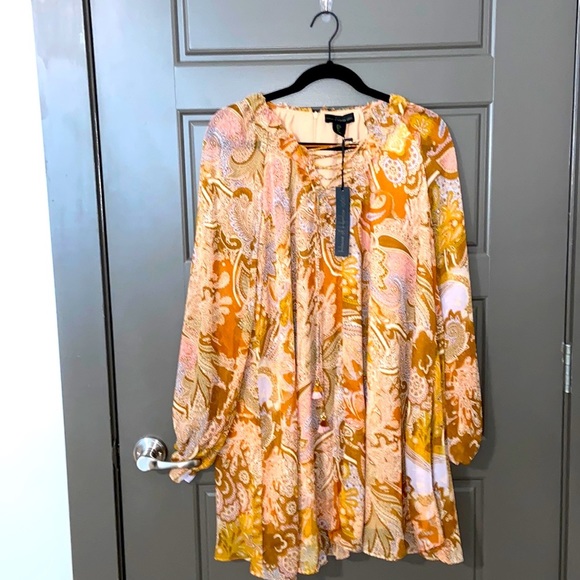 House of Harlow 1960 Dresses & Skirts - NWT HOUSE OF HARLOW BOHEMIAN DRESS - size S